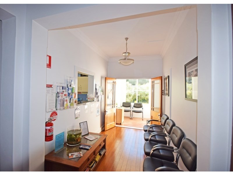 Suite 2, 137 Russell Street, Toowoomba City QLD 4350