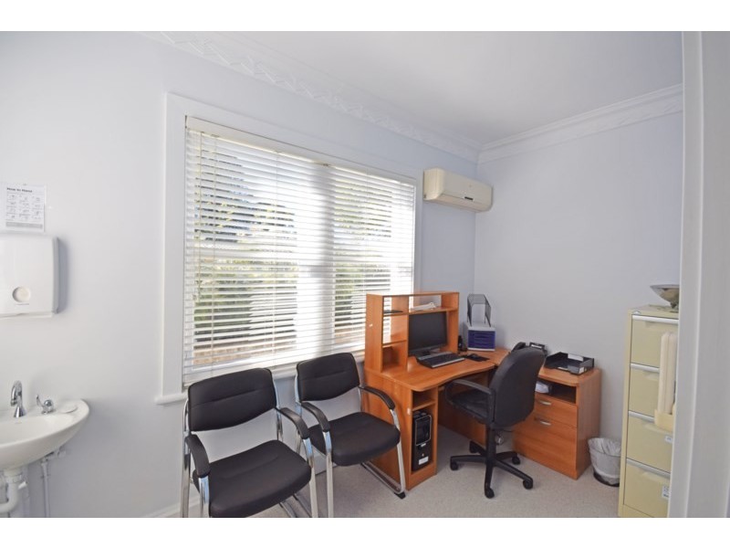 Suite 2, 137 Russell Street, Toowoomba City QLD 4350