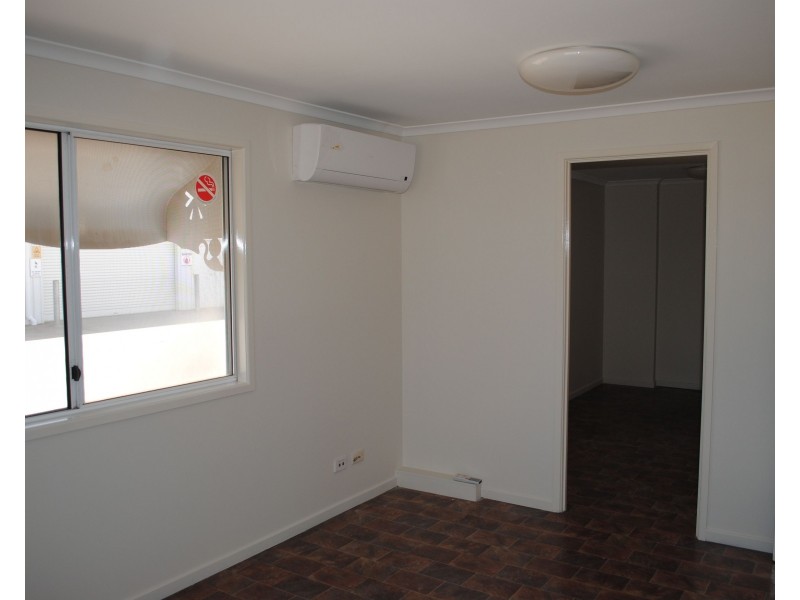 T1, 13-15 Carroll Street, Wilsonton QLD 4350