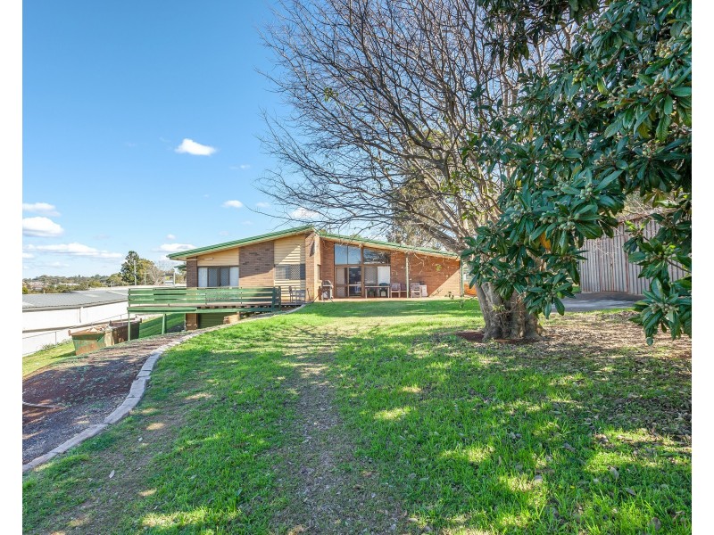 80 Vanity Street, Rockville QLD 4350