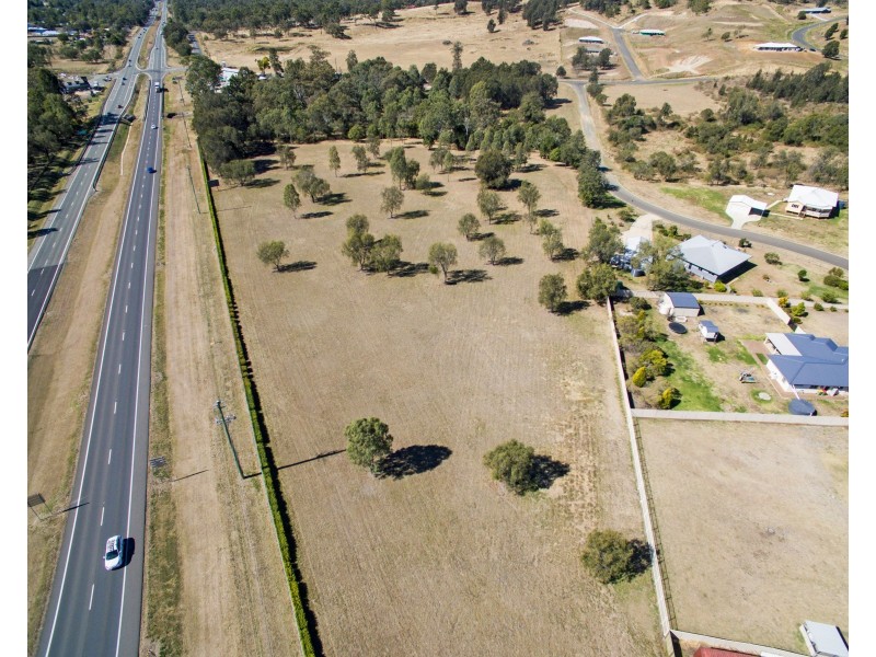 34 Rutherford Road, Withcott QLD 4352