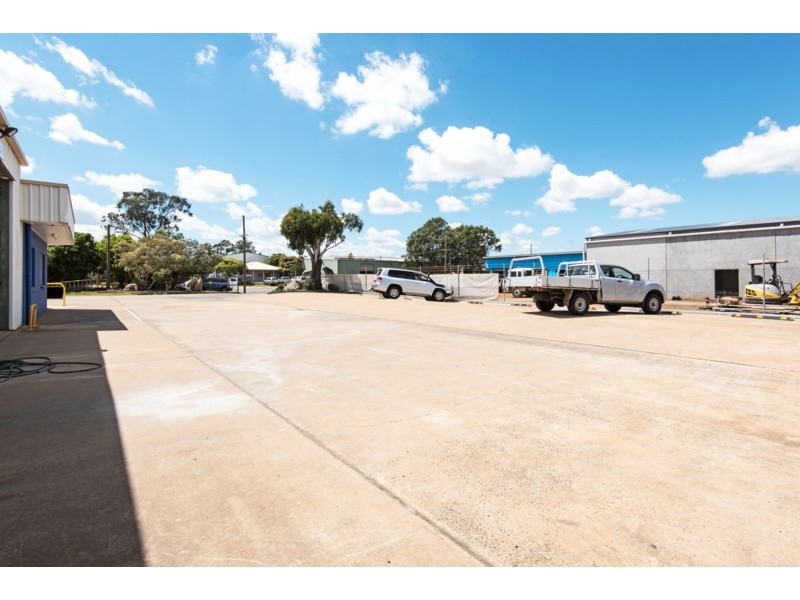 1 Tews Court, Wilsonton QLD 4350