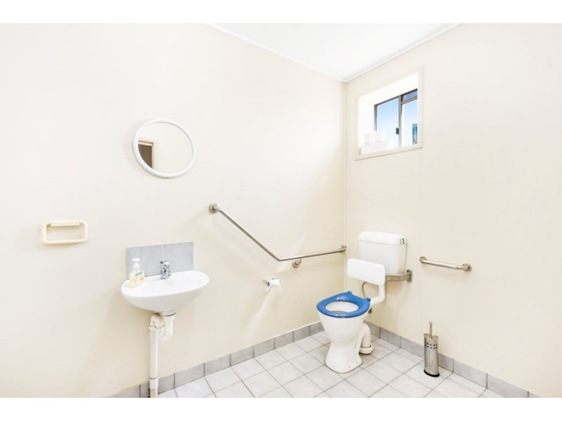 1 Tews Court, Wilsonton QLD 4350