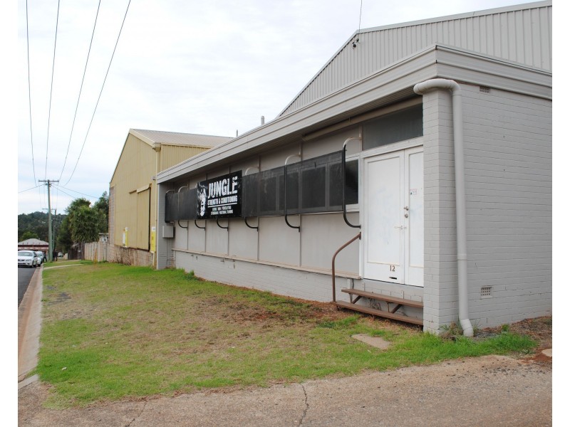 12 Makepeace Street, Rockville QLD 4350