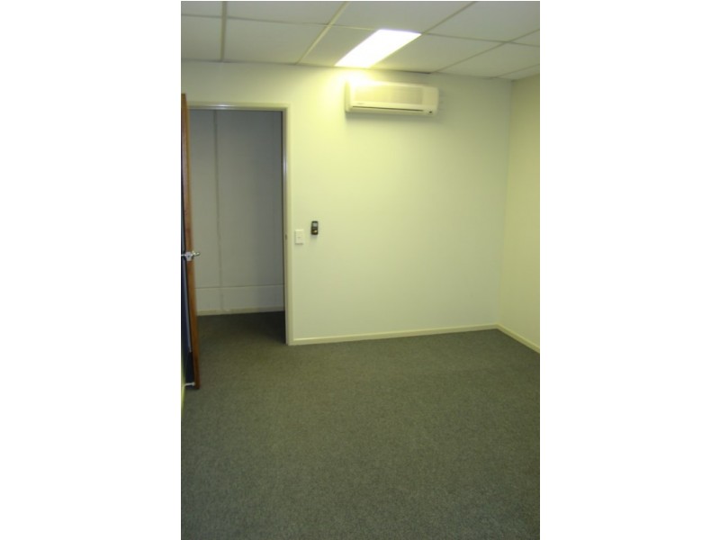 Unit 1B, 13 Carrington Road, Torrington QLD 4350