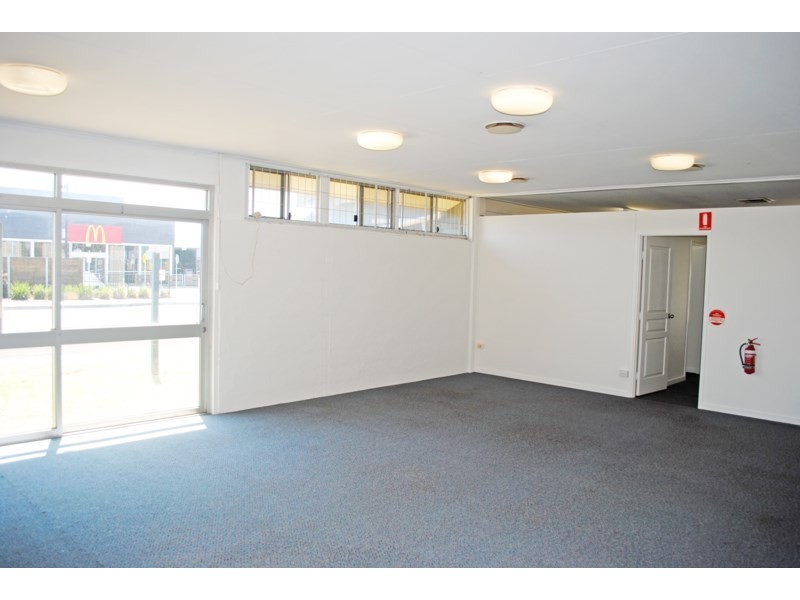 T2, 143 Anzac Avenue, Harristown QLD 4350