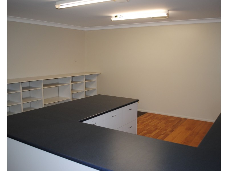 Unit 1/196 North Street, North Toowoomba QLD 4350