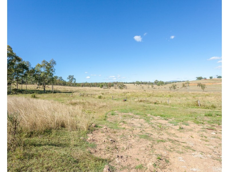 109 Tenthill Creek Road, Gatton QLD 4343