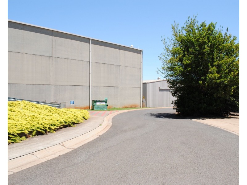 Shed 2/311-313 Taylor Street, Wilsonton QLD 4350