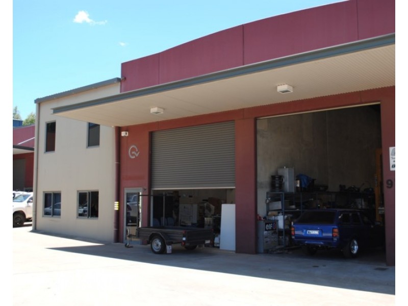 Unit 8, 9-15 Yarra Lane, Rockville QLD 4350