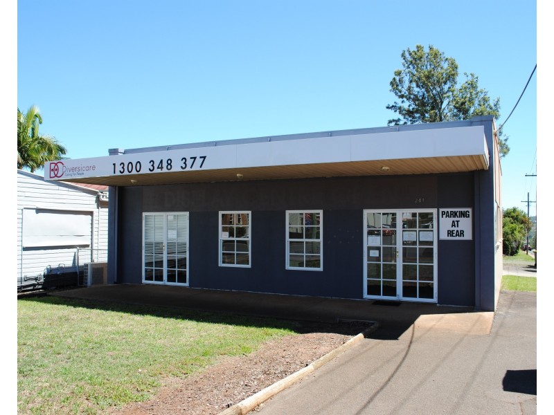241-249 Bridge Street and 34 Hillview Avenue, Newtown QLD 4350