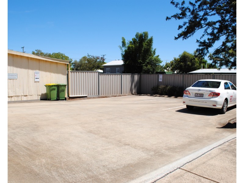 241-249 Bridge Street and 34 Hillview Avenue, Newtown QLD 4350