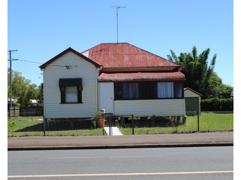 241-249 Bridge Street and 34 Hillview Avenue, Newtown QLD 4350