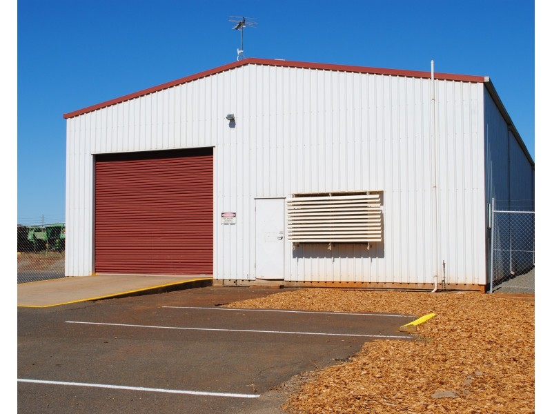 Shed 5, 388 Taylor Street, Wilsonton QLD 4350