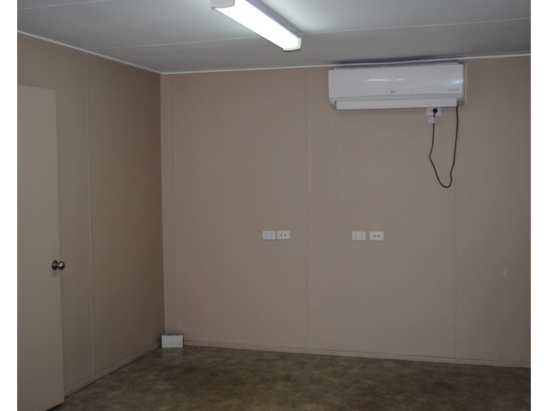 Shed 6, 388 Taylor Street, Wilsonton QLD 4350