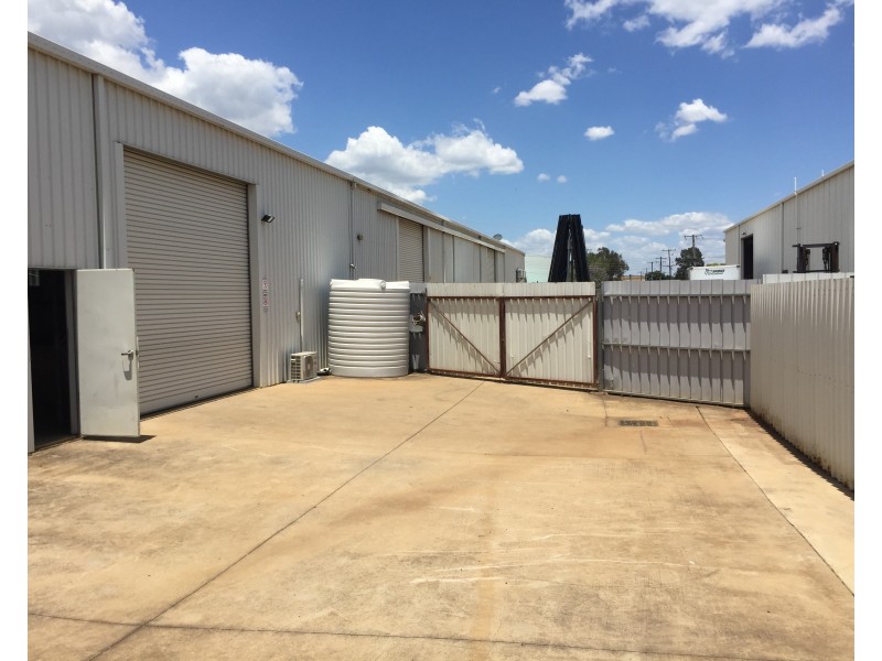 T2,13-15 Carroll Street, Wilsonton QLD 4350