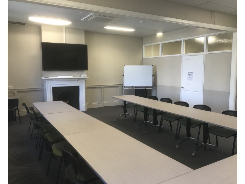 First Floor 487-489 Ruthven Street, Toowoomba City QLD 4350