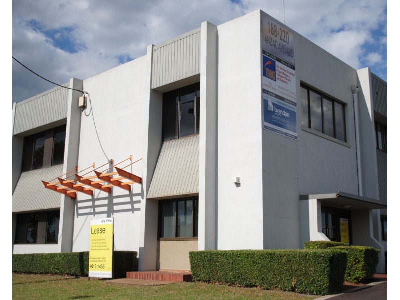 T4, 218 Anzac Avenue, Toowoomba City QLD 4350