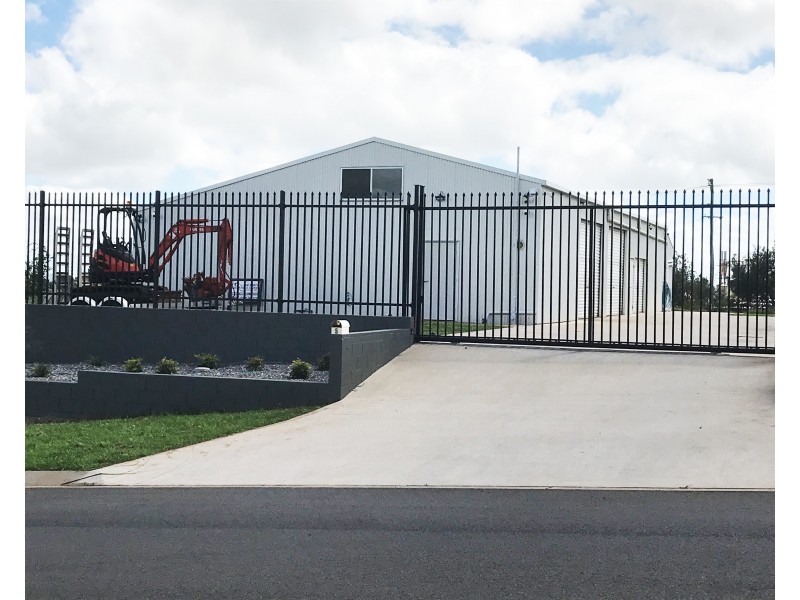 Tenancy 1, 5 Croft Crescent, Harristown QLD 4350