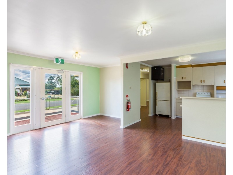 14 Makepeace Street, Toowoomba City QLD 4350