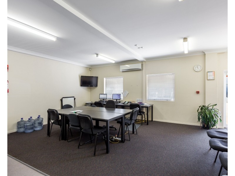 11-13 Molloy Street, Torrington QLD 4350