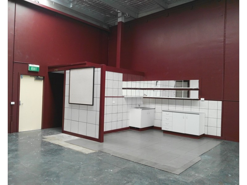 Unit 4, 14 Civil Court, Harlaxton QLD 4350