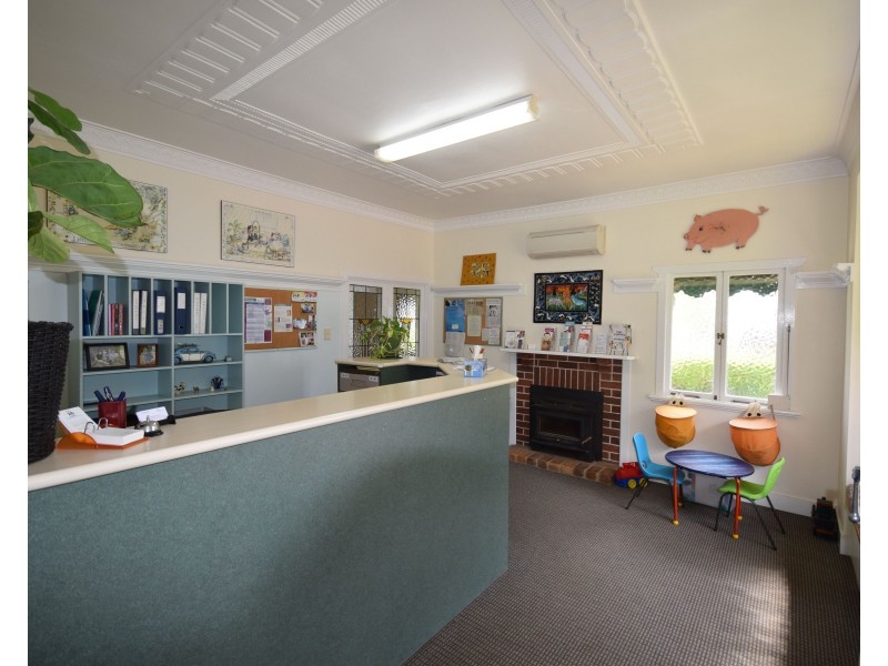 24 Herries Street, East Toowoomba QLD 4350