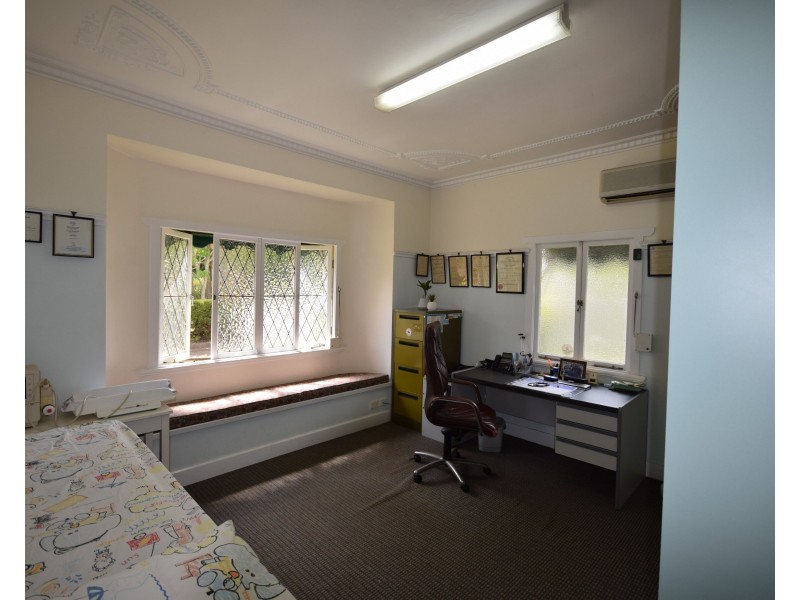 24 Herries Street, East Toowoomba QLD 4350