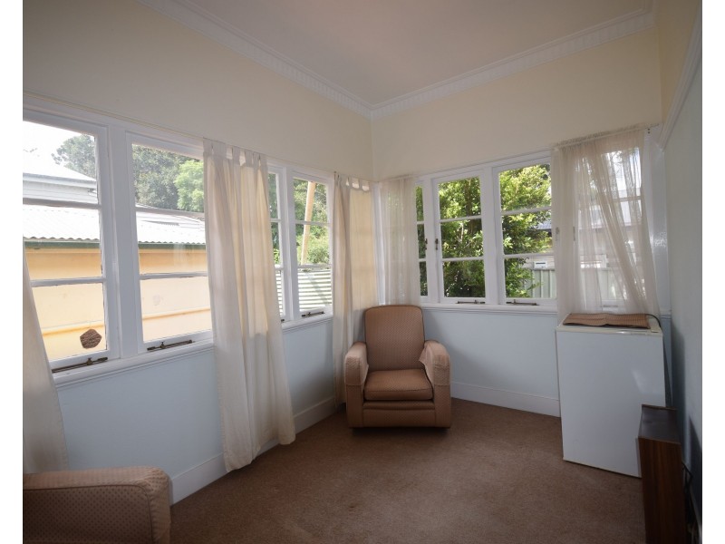24 Herries Street, East Toowoomba QLD 4350
