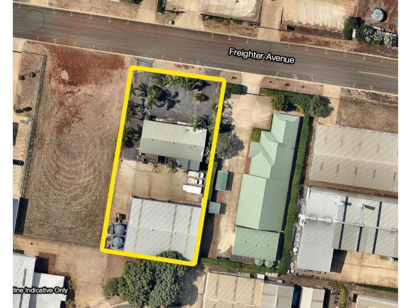 16 Freighter Avenue, Wilsonton QLD 4350