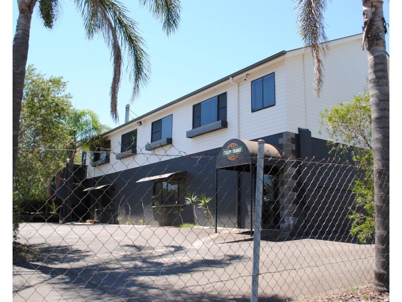 16 Freighter Avenue, Wilsonton QLD 4350