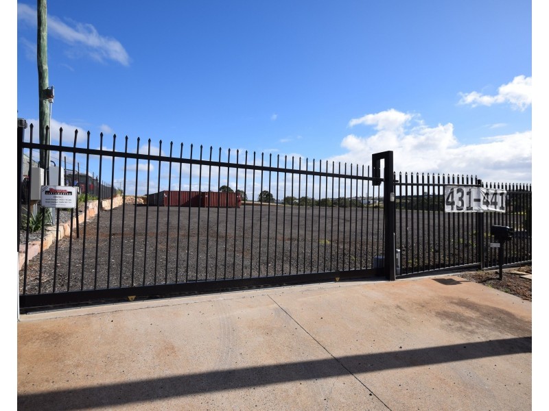 431-441 Anzac Avenue, Drayton QLD 4350