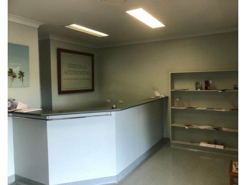 Suite 10, 2-4 Plaza Circle, Highfields QLD 4352