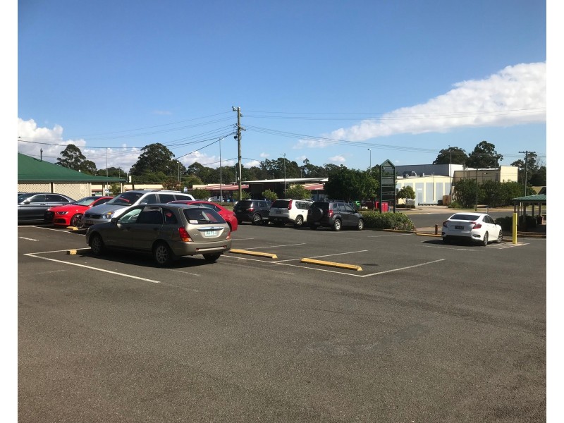 Suite 10, 2-4 Plaza Circle, Highfields QLD 4352