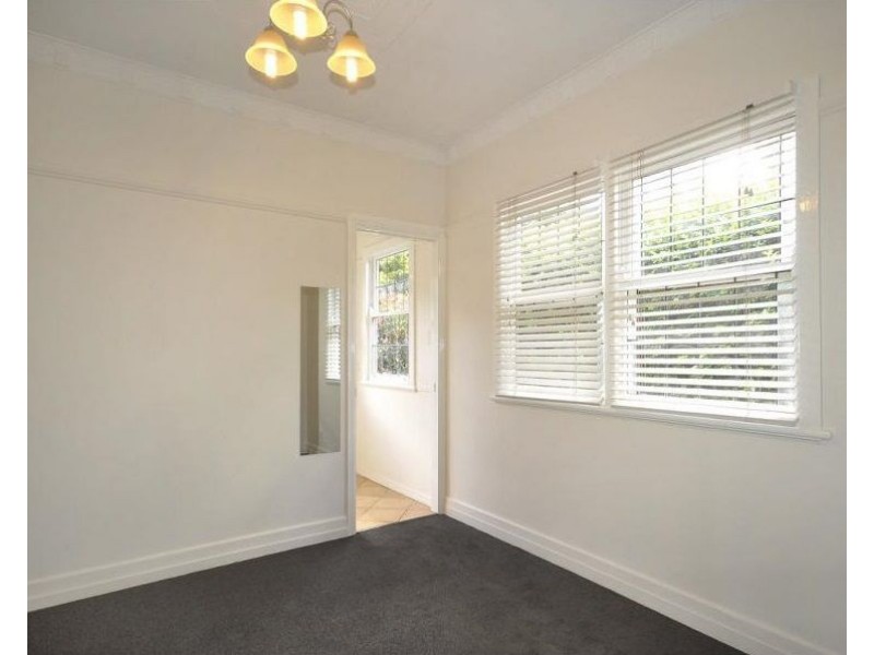 234A Herries Street, Newtown QLD 4305