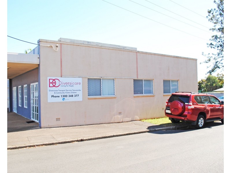 241 Bridge Street, Toowoomba City QLD 4350