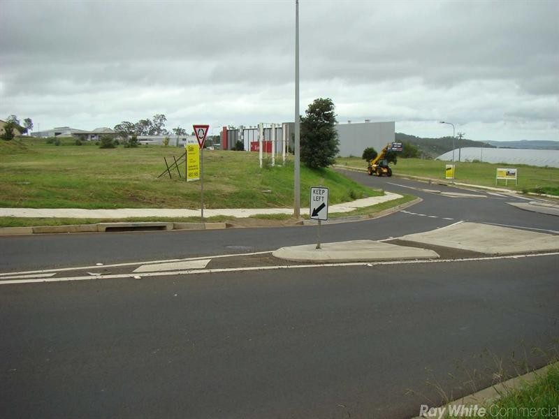 7SD Business Park, Harristown QLD 4350