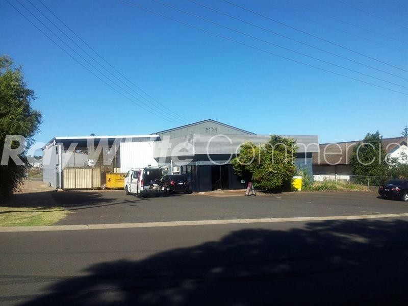 40 Jones Street, North Toowoomba QLD 4350