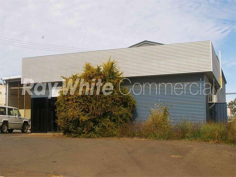 40 Jones Street, North Toowoomba QLD 4350