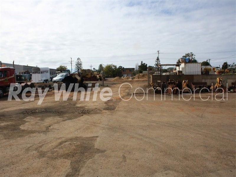 84 Warwick Street, Harristown QLD 4350