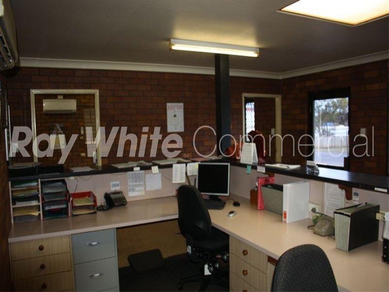 84 Warwick Street, Harristown QLD 4350