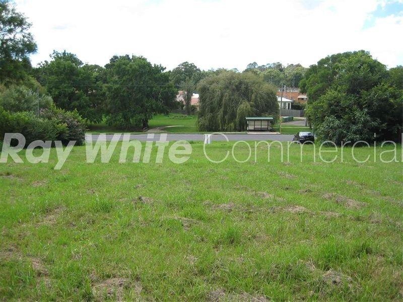 25-27 Kitchener Street, Toowoomba City QLD 4350