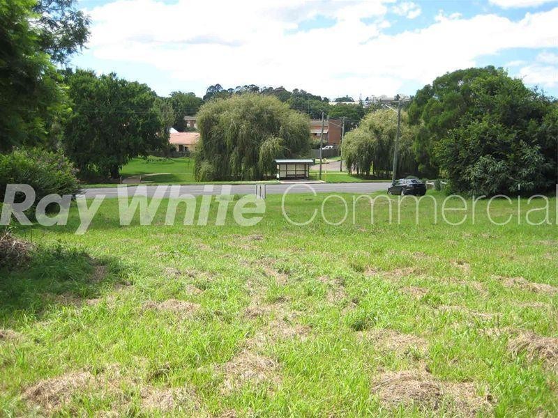 25-27 Kitchener Street, Toowoomba City QLD 4350