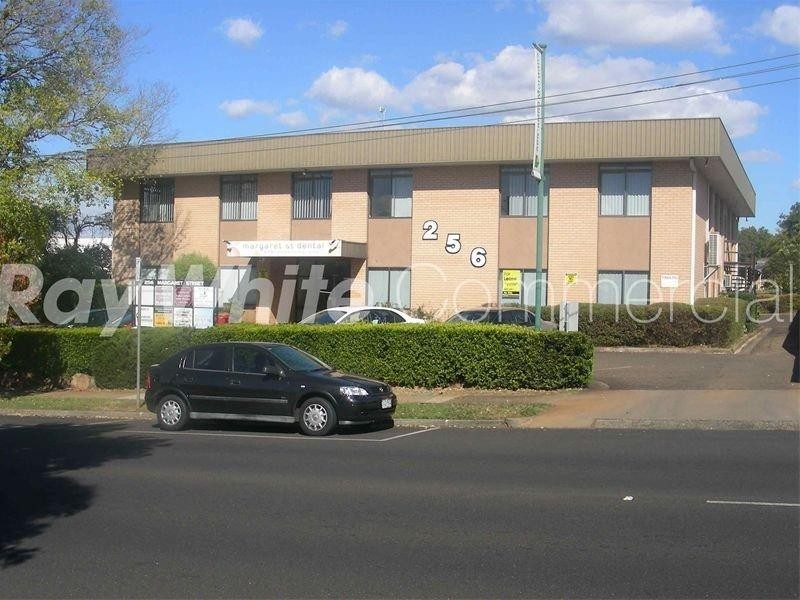 4/256 Margaret Street, Toowoomba City QLD 4350