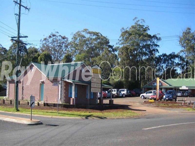 Shop 11 and 12 Plaza Circle, Highfields QLD 4352