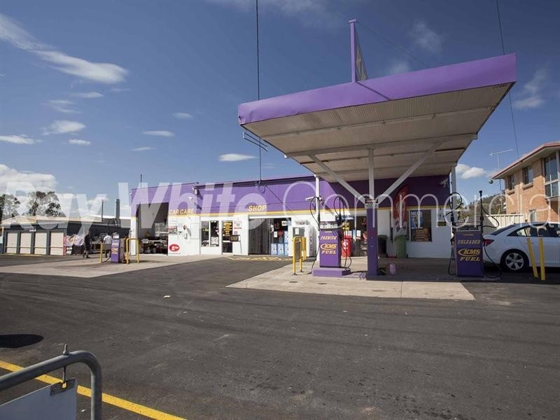 8581 Warrego Highway, Withcott QLD 4352