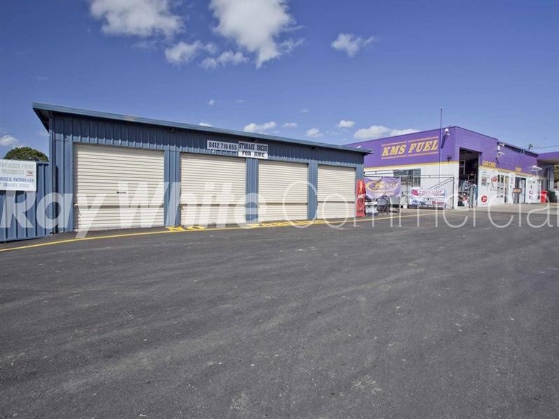 8581 Warrego Highway, Withcott QLD 4352