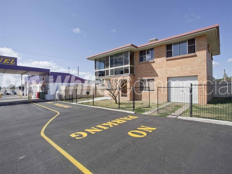 8581 Warrego Highway, Withcott QLD 4352