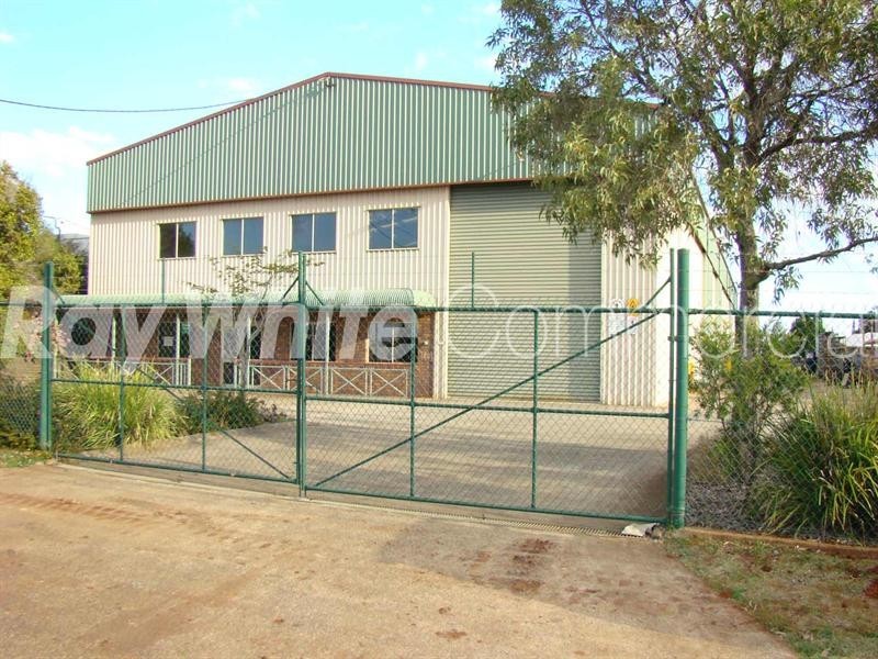 6 Rocla Court, Glenvale QLD 4350