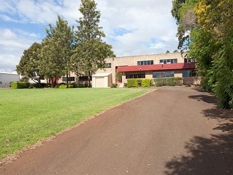 12-20 Peace Street, North Toowoomba QLD 4350